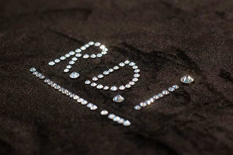 Diamond grading at the R.D.I laboratory
